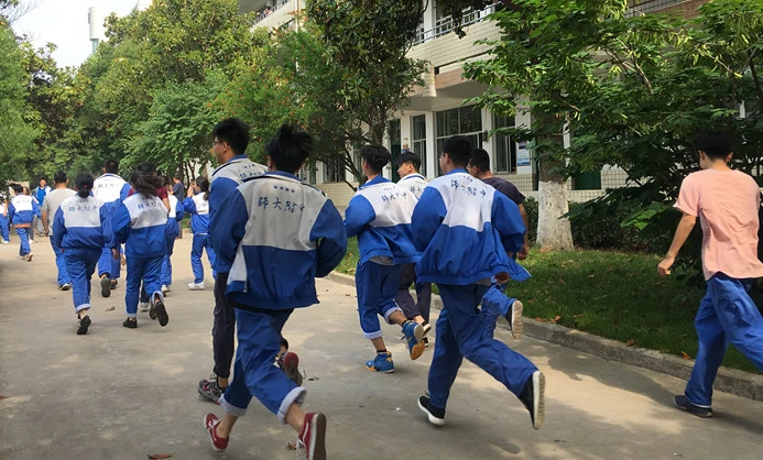 业余篮球运动员如何结合瑜伽提升技能_1